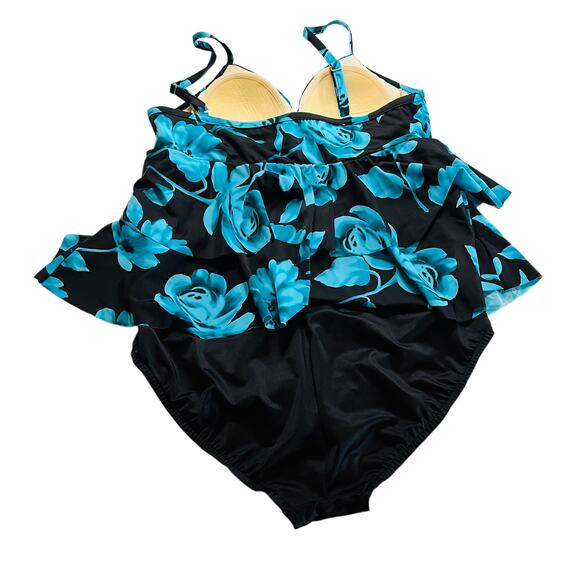 Trim Shaper Layered One Piece Swimsuit Size 14 - Picture 2 of 6